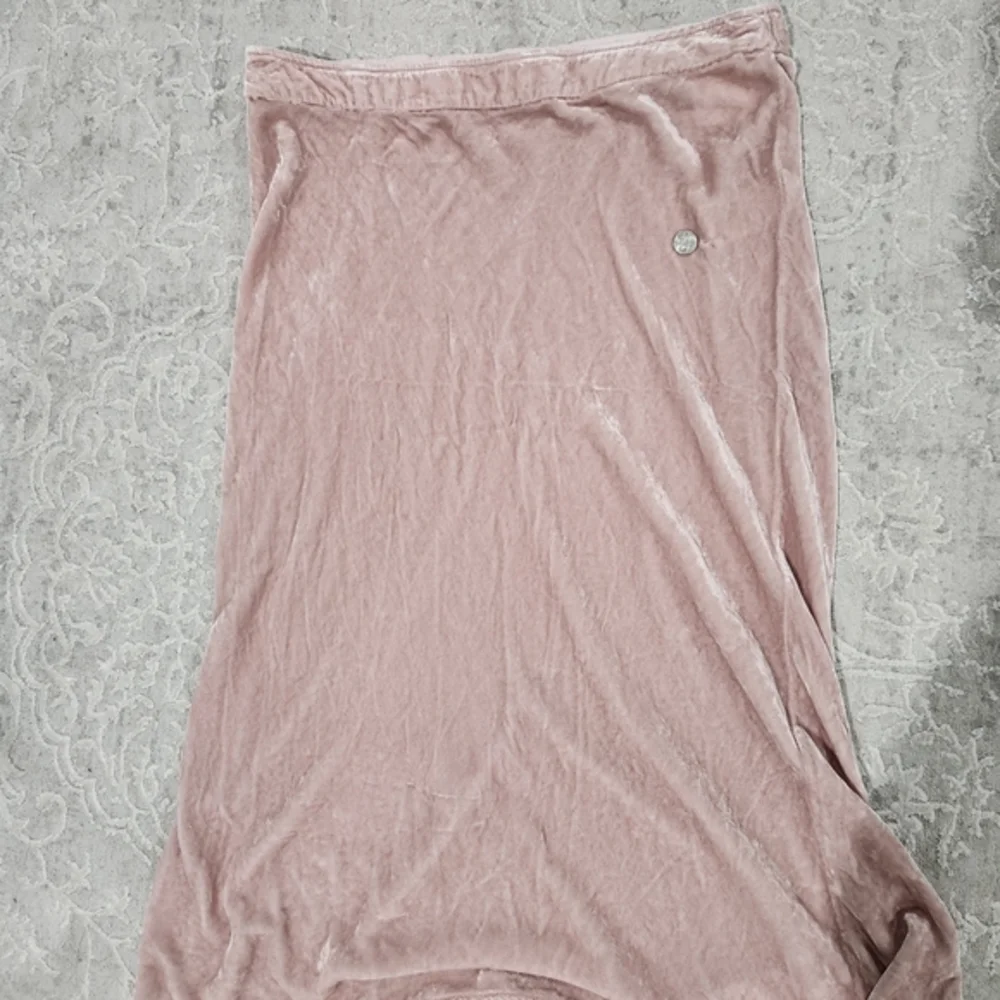 NWOT Anthropologie VELVET‎ Taelyn Midi Skirt Large (Imperfect) $288